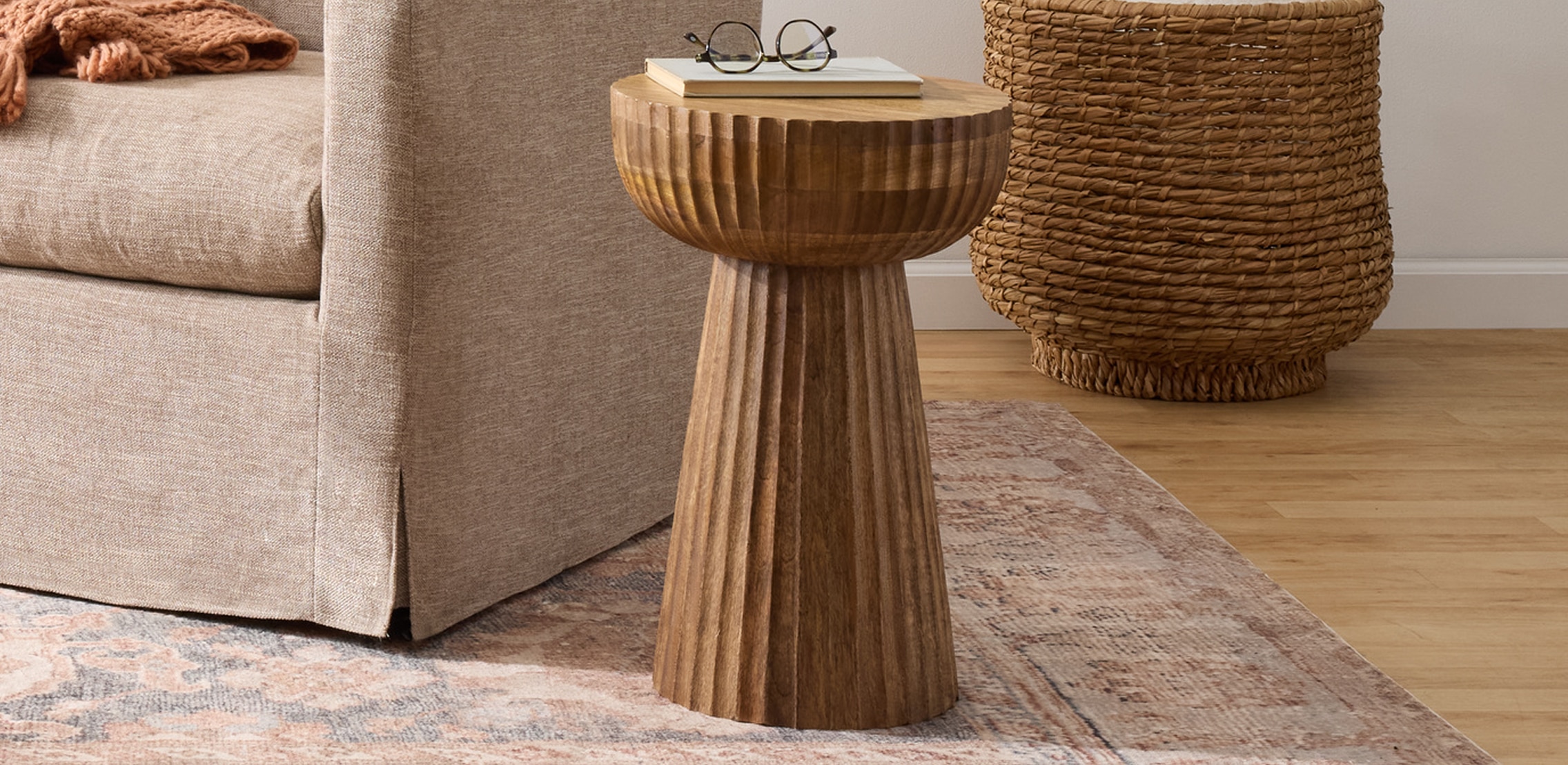 Shop Accent Tables
